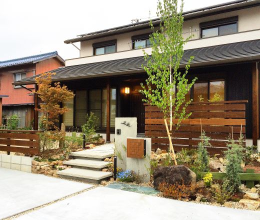 漆喰と竹床の家 写真